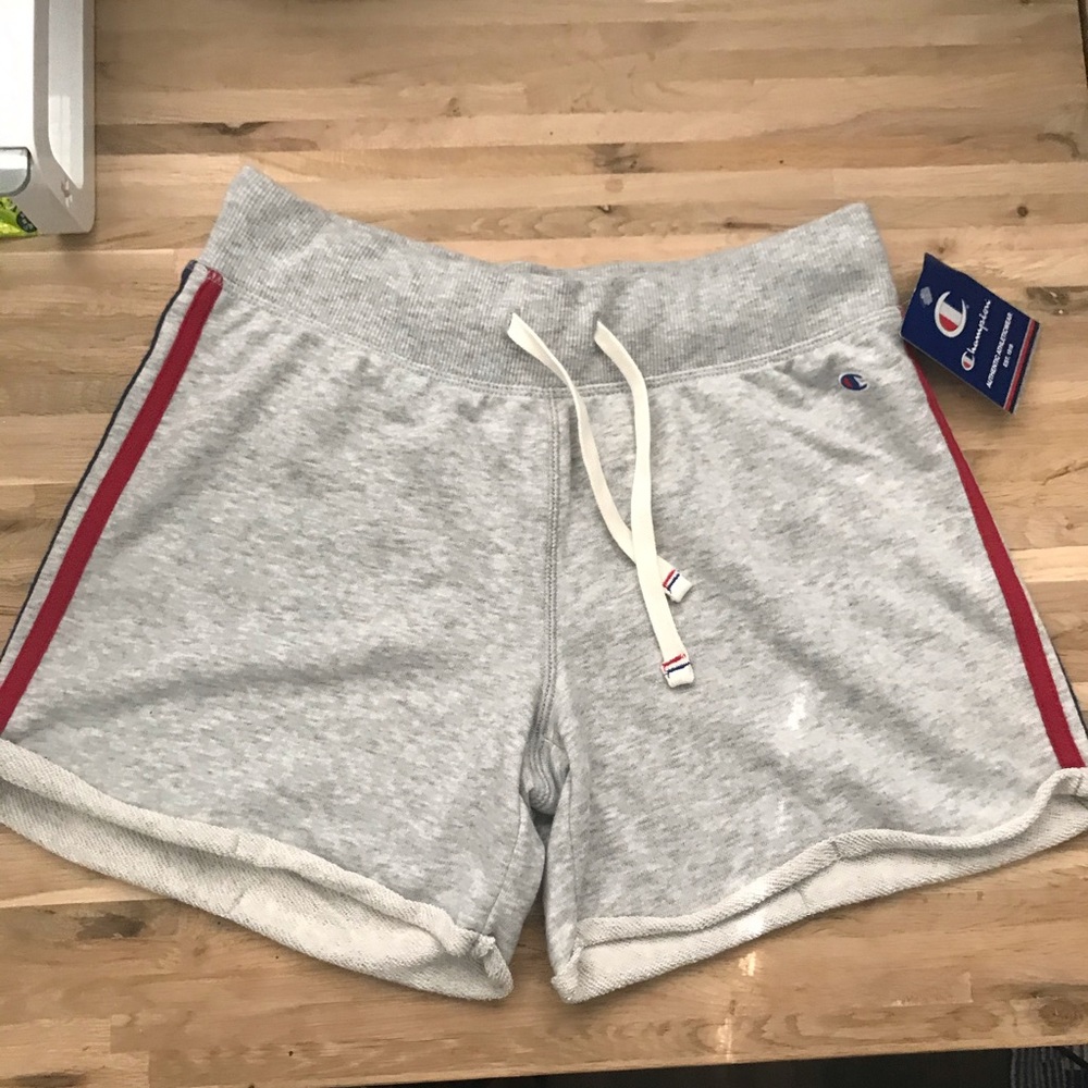 Champion mid rise shorts